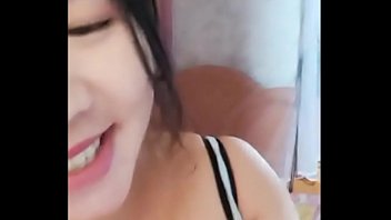คลิปสุดเร่าร้อนที่คุณต้องดู!